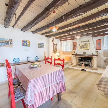 Priest's Traditional Mansion Corfu (city)